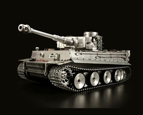 large scale metal model tanks